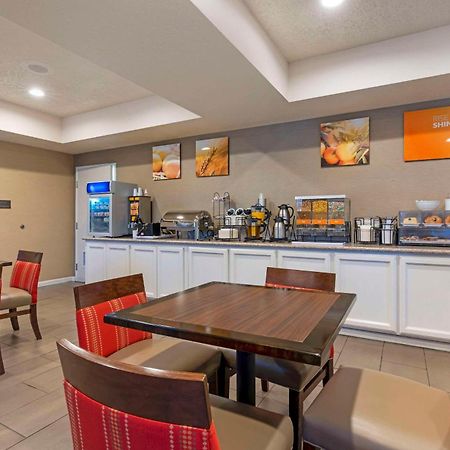 Comfort Inn Lathrop Stockton Airport Kültér fotó