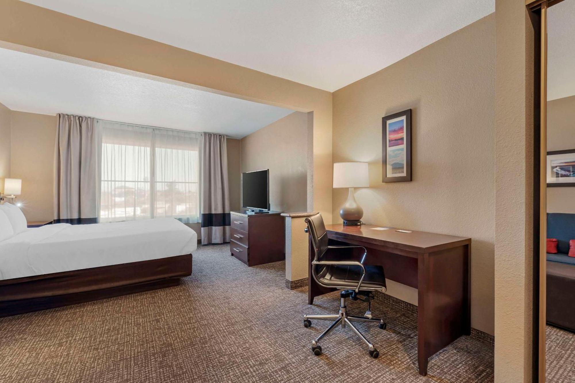 Comfort Inn Lathrop Stockton Airport Kültér fotó