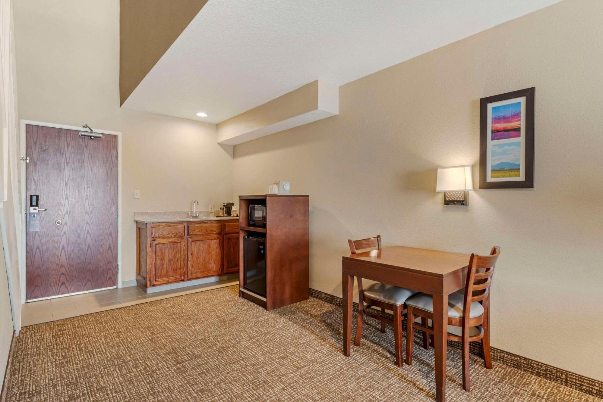 Comfort Inn Lathrop Stockton Airport Kültér fotó