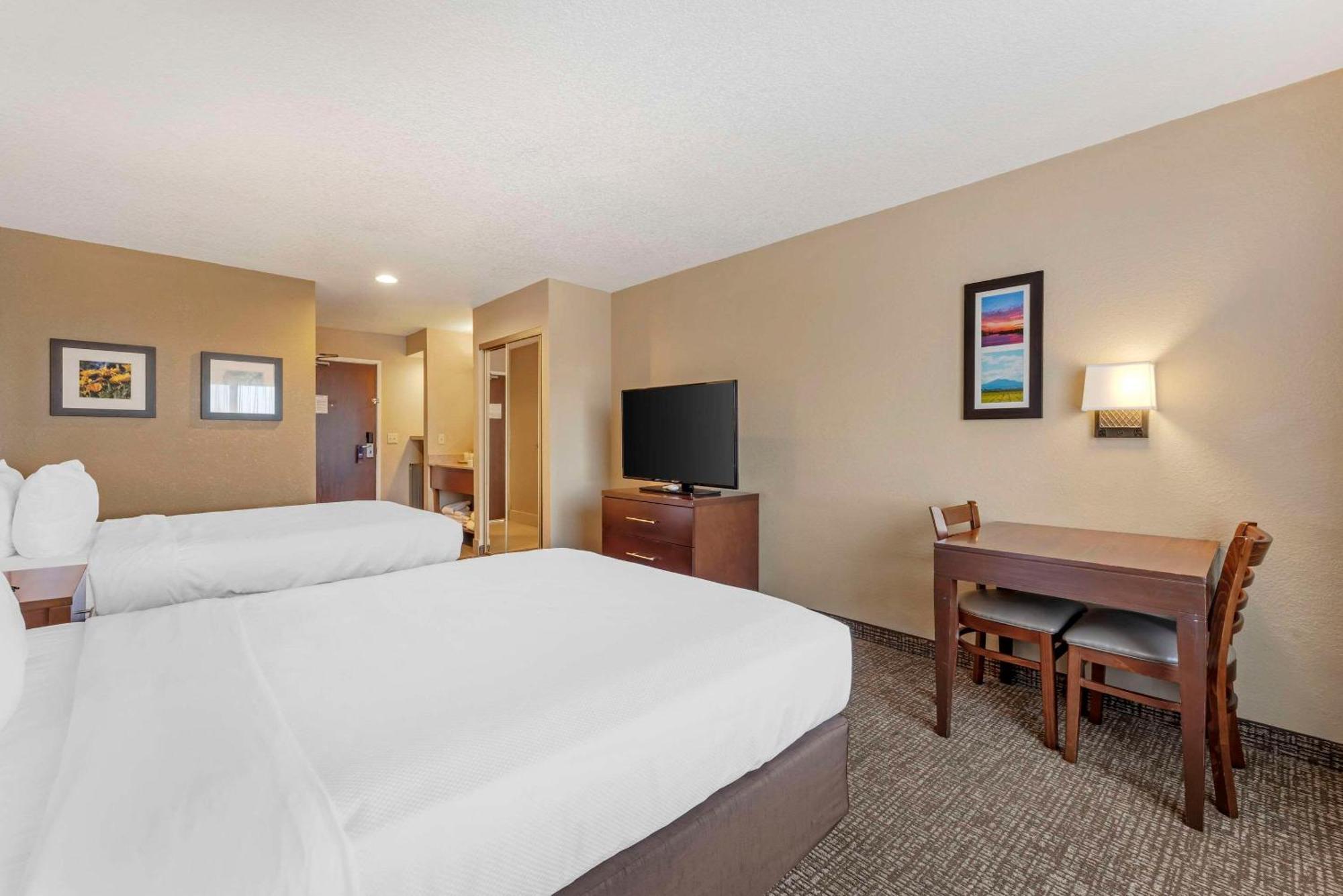 Comfort Inn Lathrop Stockton Airport Kültér fotó
