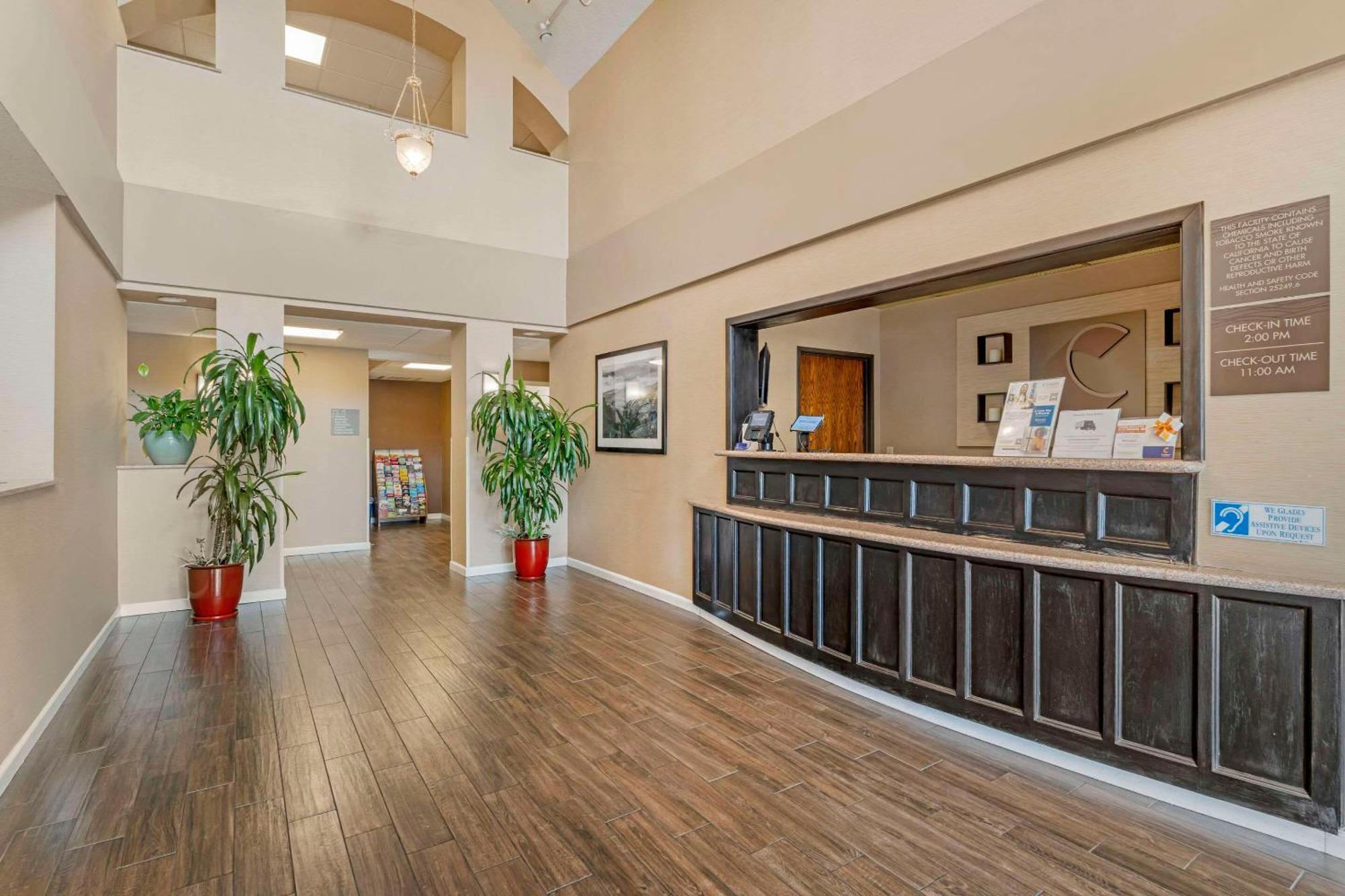 Comfort Inn Lathrop Stockton Airport Kültér fotó